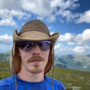 Meet your Posher, Daniel